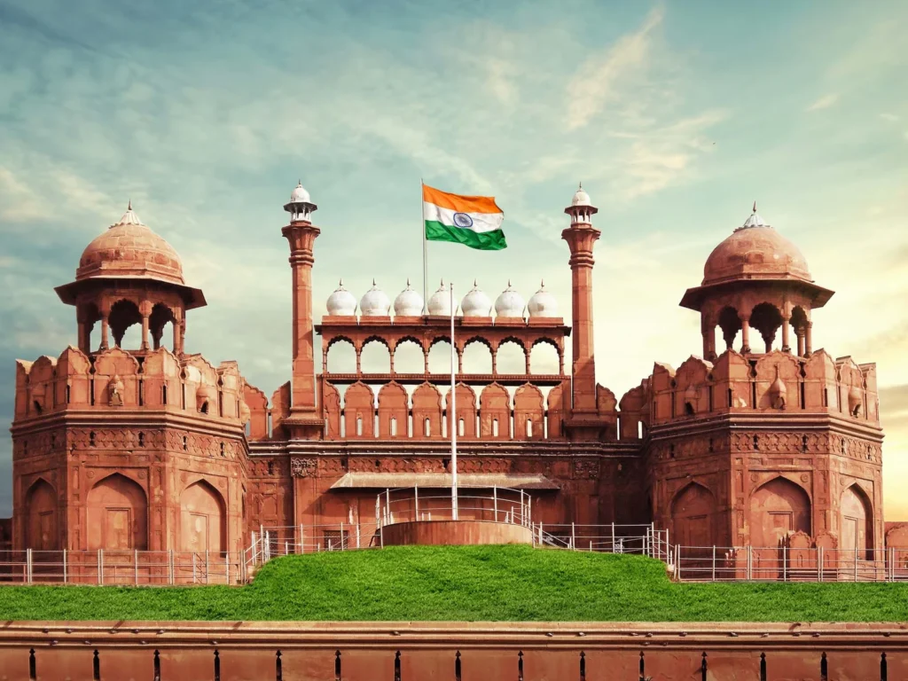 The Rich Tapestry of New and Old Delhi: History, Culture, and Attractions